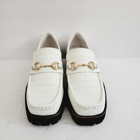 New INTENNTENTIONALLY BLANK Women’s Loafer White Croc Embossed Leather, Size 9 - Picture 3 of 9